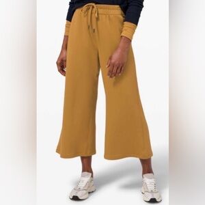 Lululemon Bound to Bliss High-Rise 7/8 Pant || Size 4